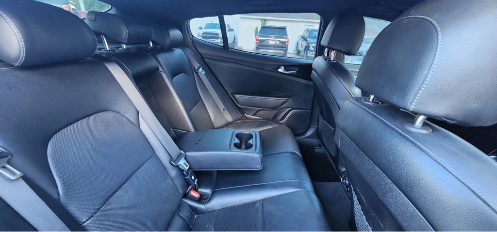 2022 Kia Stinger Image 16