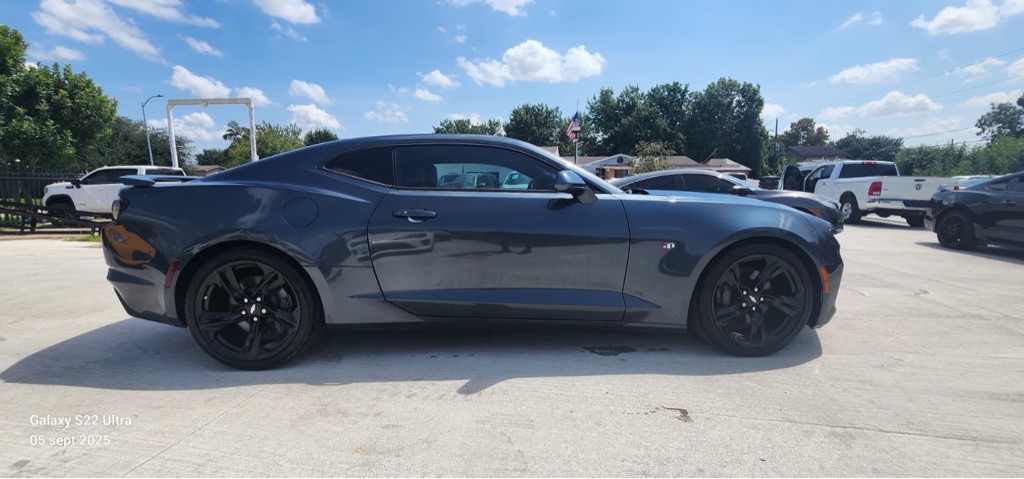2019 Chevrolet Camaro Image 4