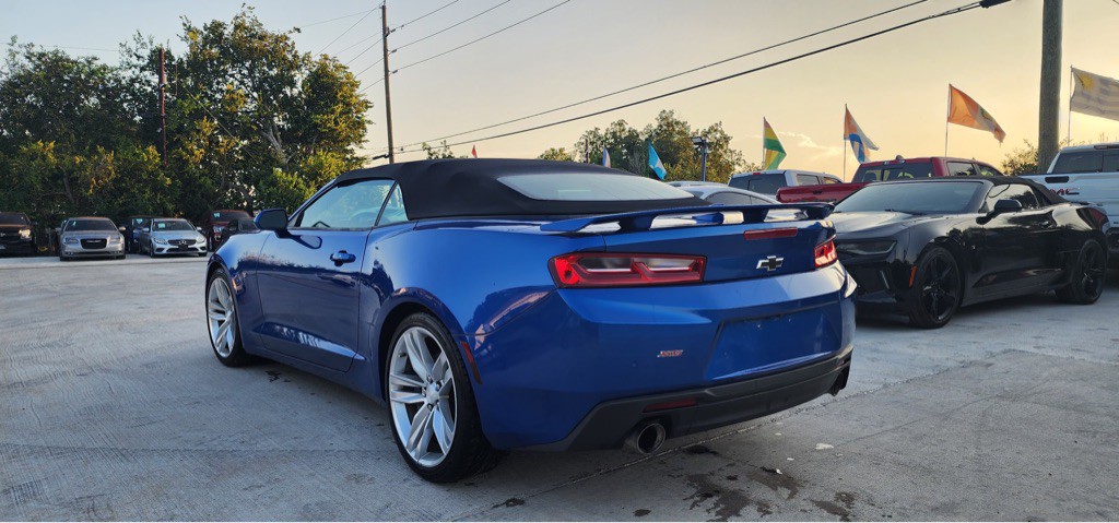 2017 Chevrolet Camaro Image 6