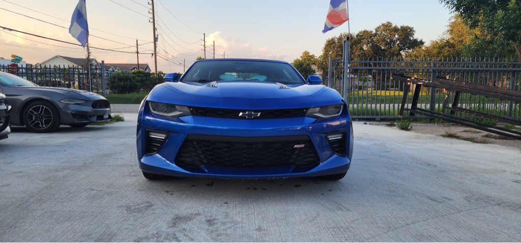 2017 Chevrolet Camaro Image 11