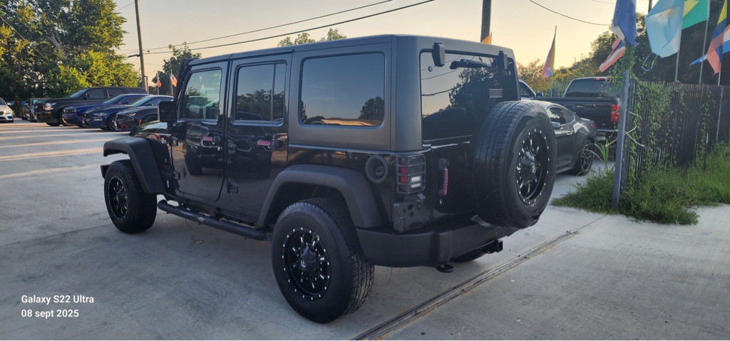2016 Jeep Wrangler Unlimited Image 8