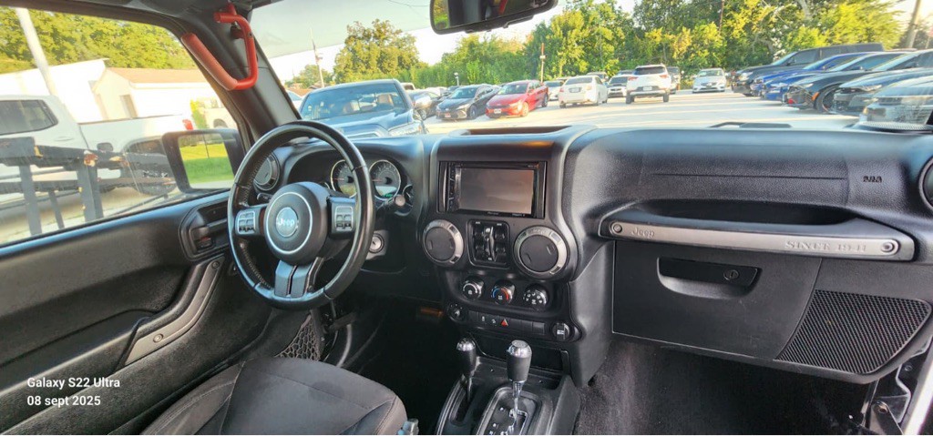 2016 Jeep Wrangler Unlimited Image 13