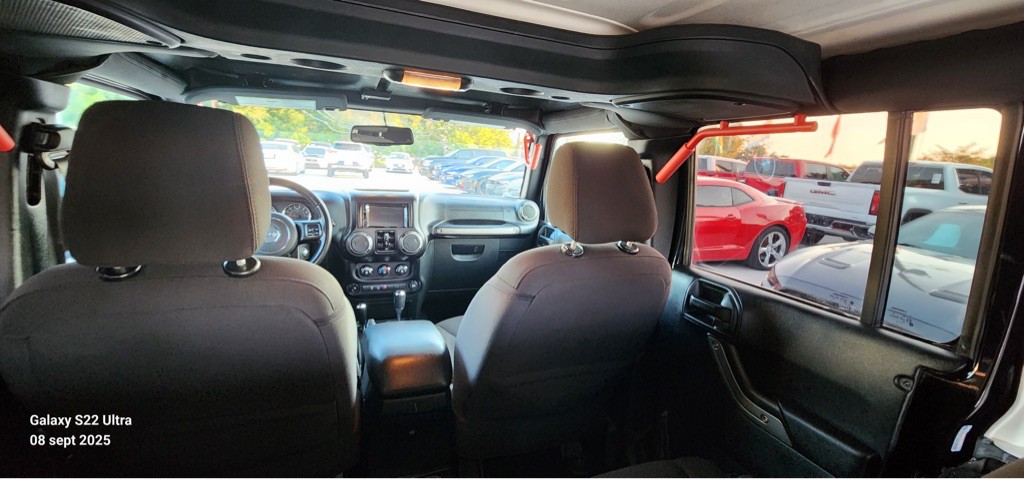 2016 Jeep Wrangler Unlimited Image 24