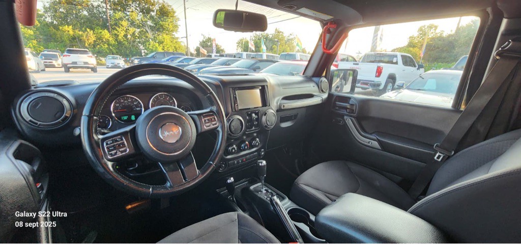 2016 Jeep Wrangler Unlimited Image 27
