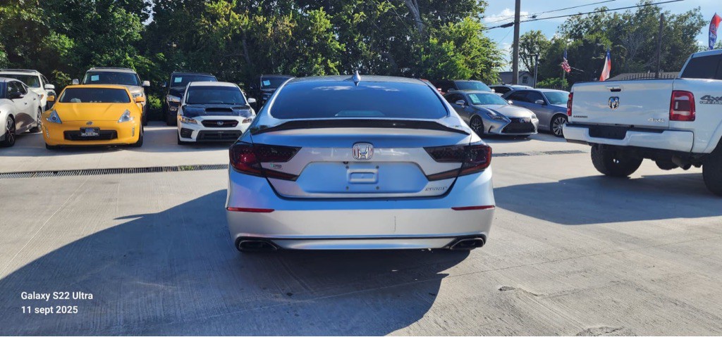 2018 Honda Accord Image 7