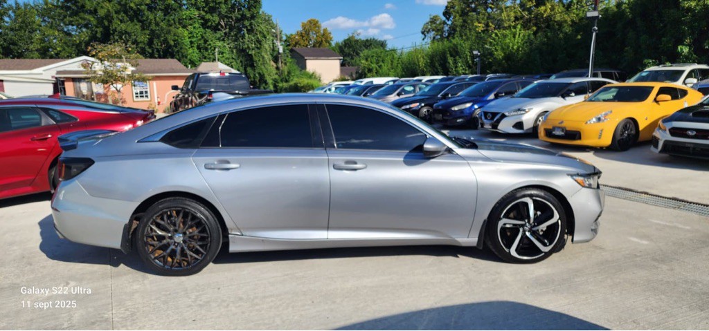 2018 Honda Accord Image 4