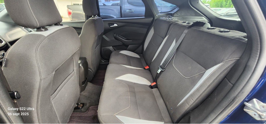 2017 Ford Focus Image 14
