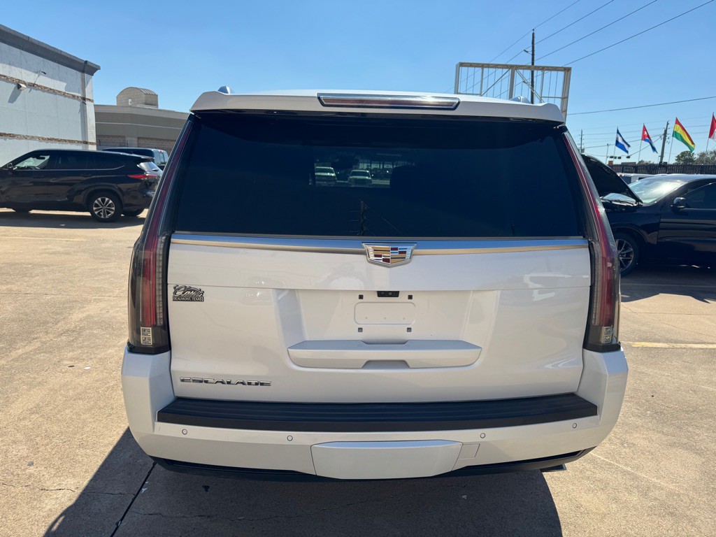 2018 Cadillac Escalade Image 7