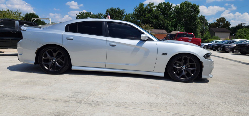 2019 Dodge Charger Image 4