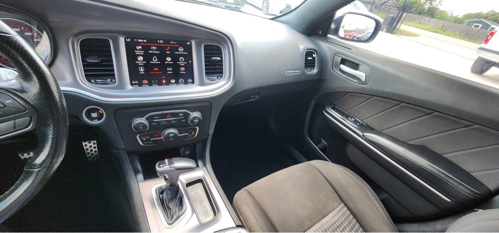 2019 Dodge Charger Image 22