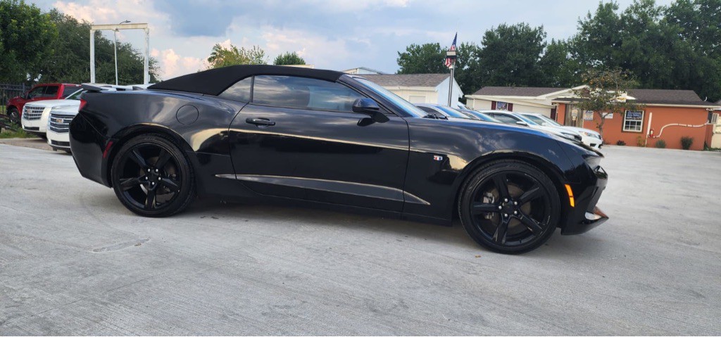 2017 Chevrolet Camaro Image 5