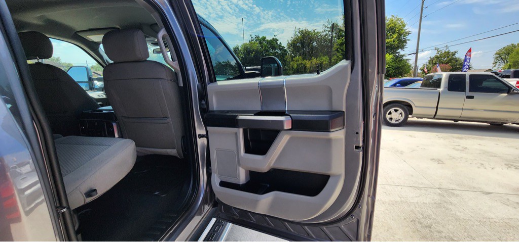 2021 Ford F-250 Image 23