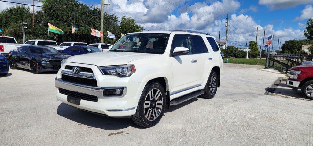 2019 Toyota 4Runner Image 1