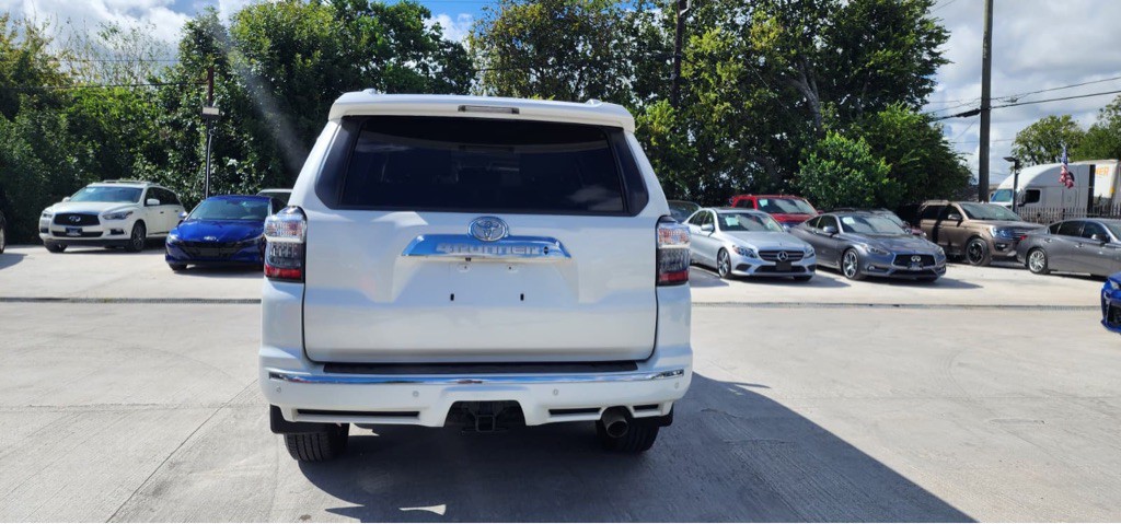 2019 Toyota 4Runner Image 7