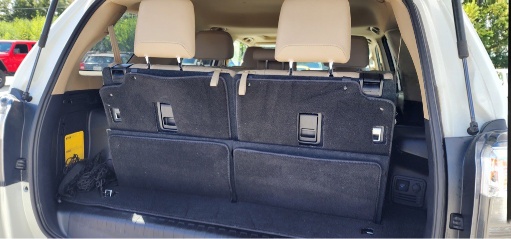 2019 Toyota 4Runner Image 10