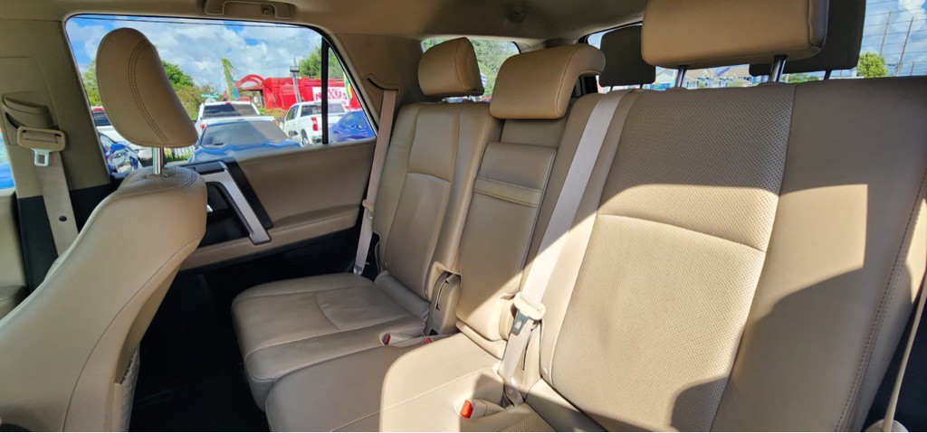 2019 Toyota 4Runner Image 23