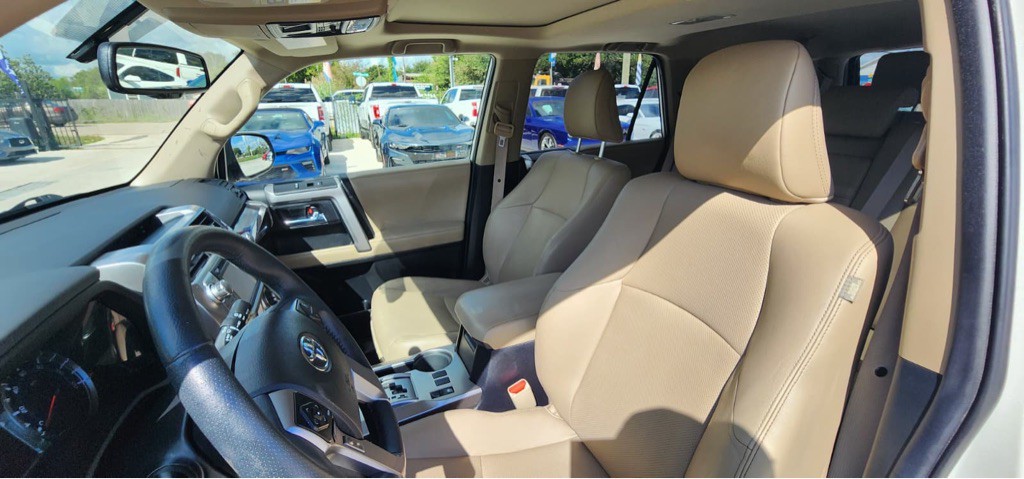 2019 Toyota 4Runner Image 29