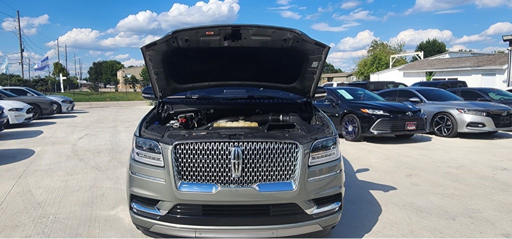 2019 Lincoln Navigator Image 3
