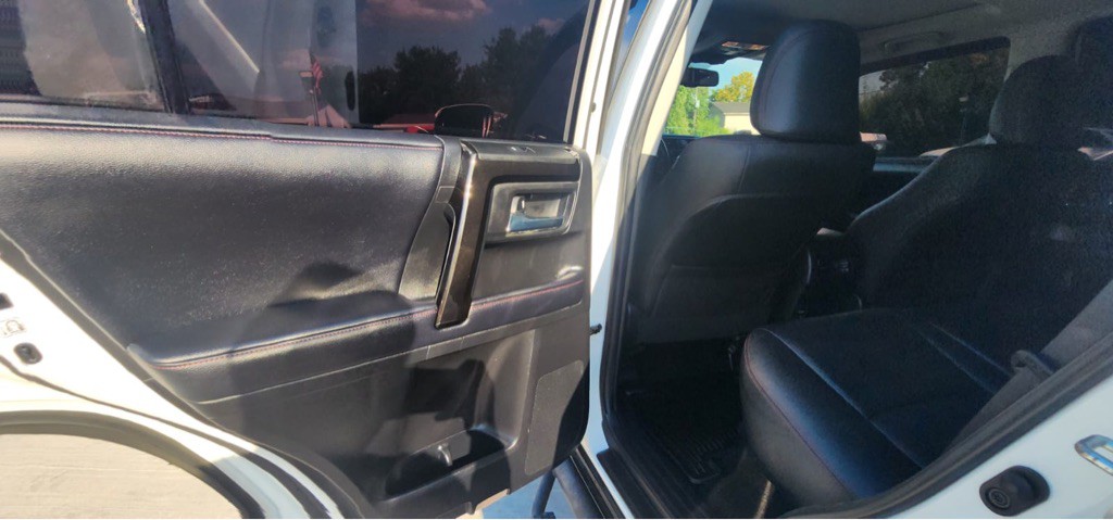 2019 Toyota 4Runner Image 13