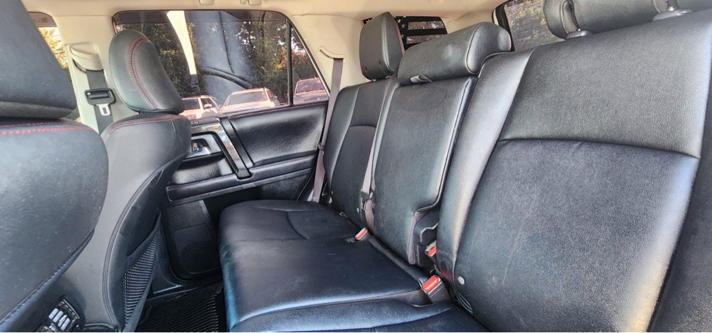 2019 Toyota 4Runner Image 21