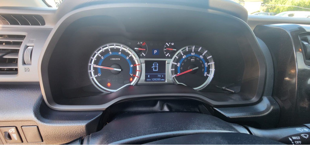2019 Toyota 4Runner Image 24