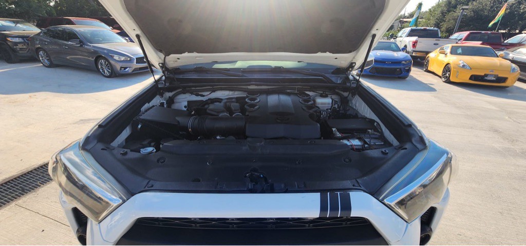 2019 Toyota 4Runner Image 27