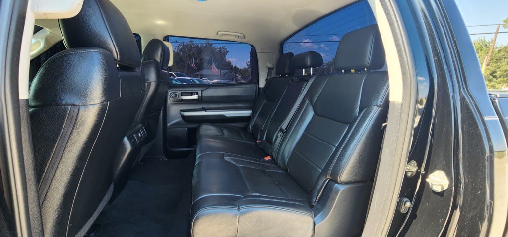 2020 Toyota Tundra Image 17