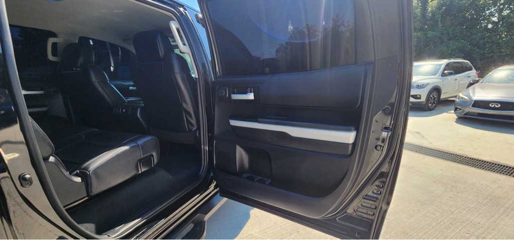 2020 Toyota Tundra Image 25