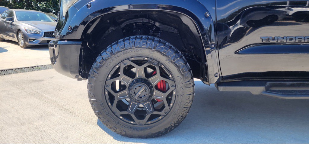2020 Toyota Tundra Image 28