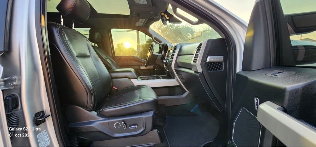 2017 Ford F-350 Image 15
