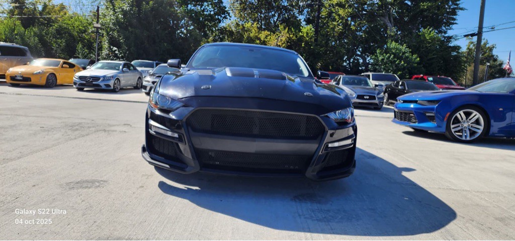 2019 Ford Mustang Image 2