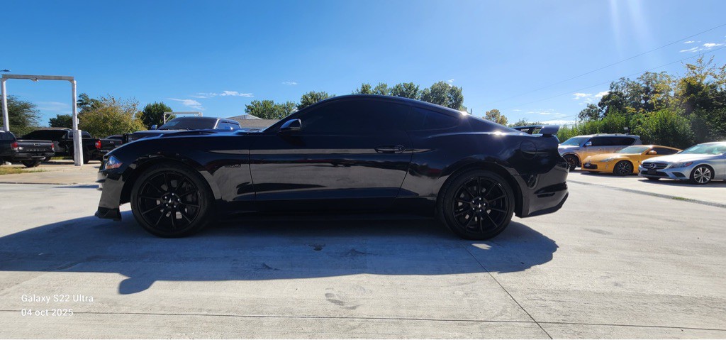2019 Ford Mustang Image 23