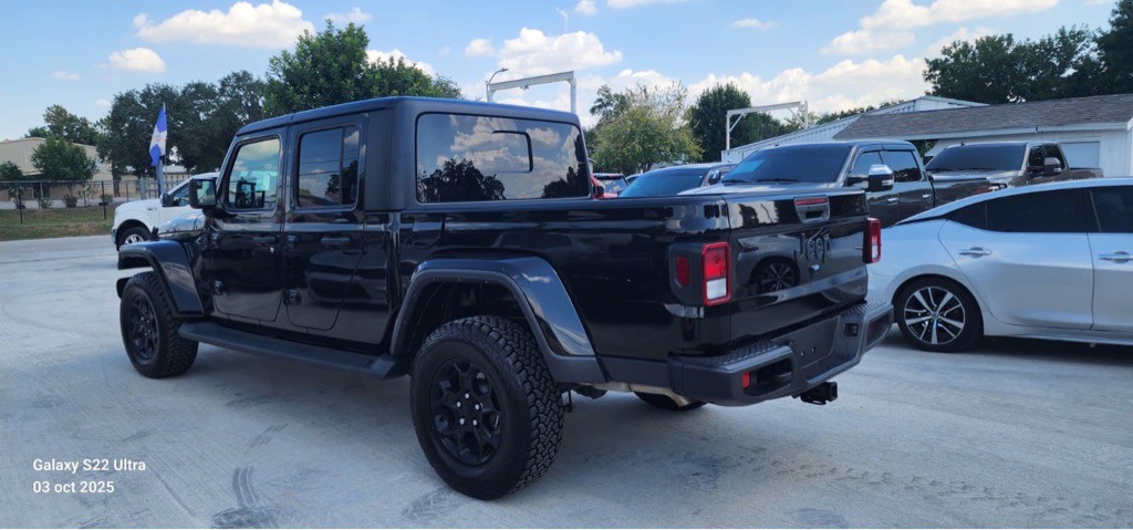 2023 Jeep Gladiator Image 8