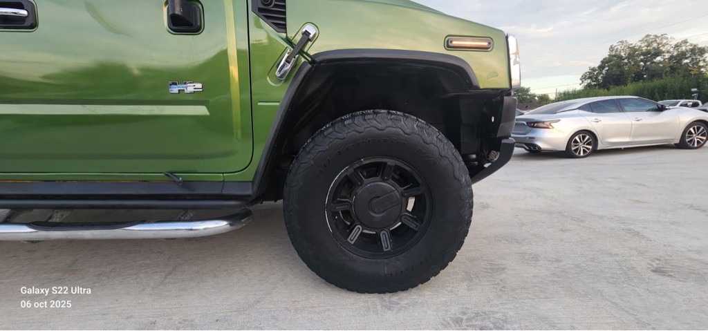 2005 HUMMER H2 Image 10