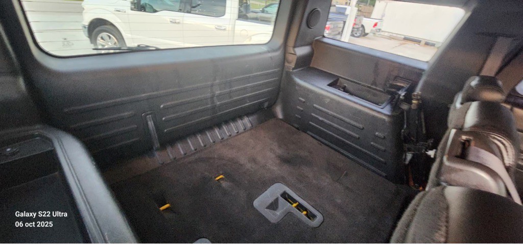 2005 HUMMER H2 Image 18