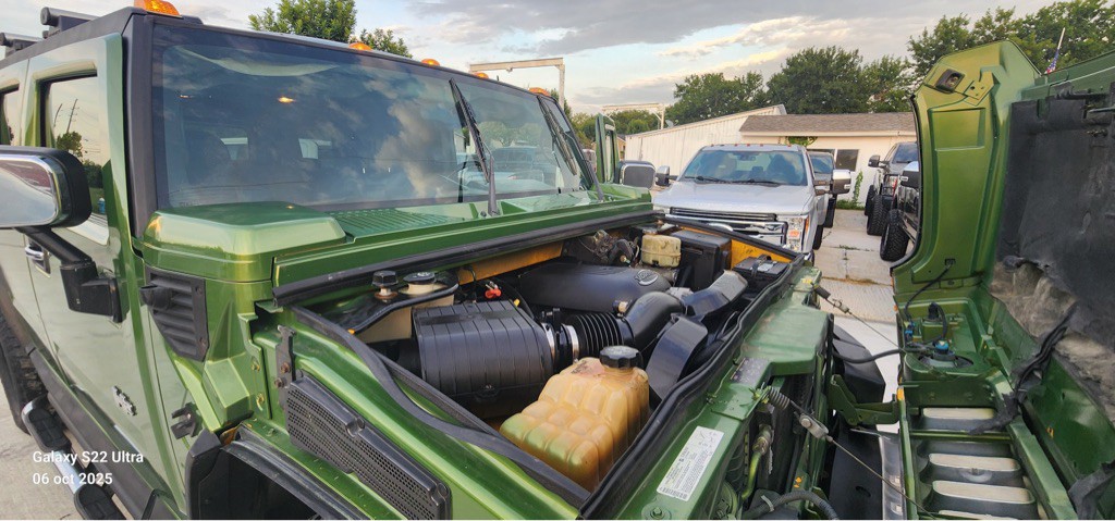 2005 HUMMER H2 Image 35