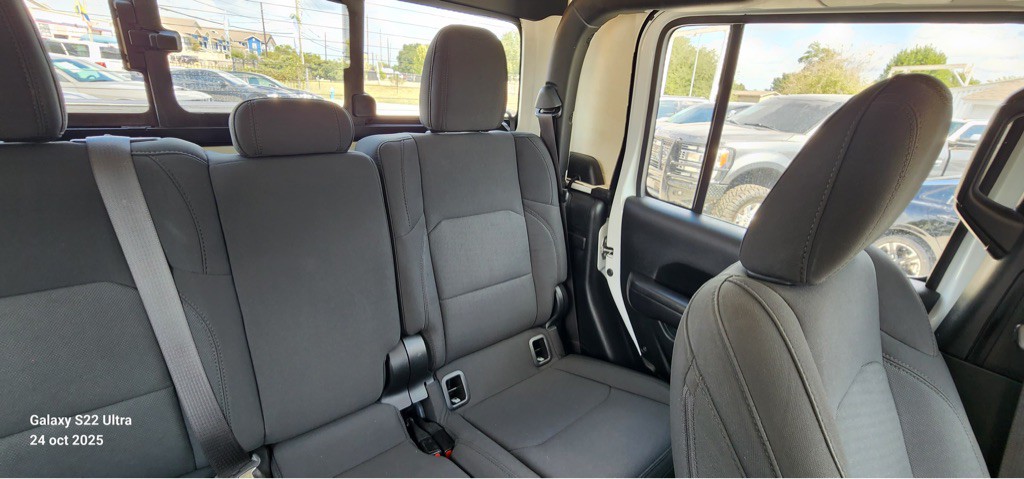 2021 Jeep Gladiator Image 23