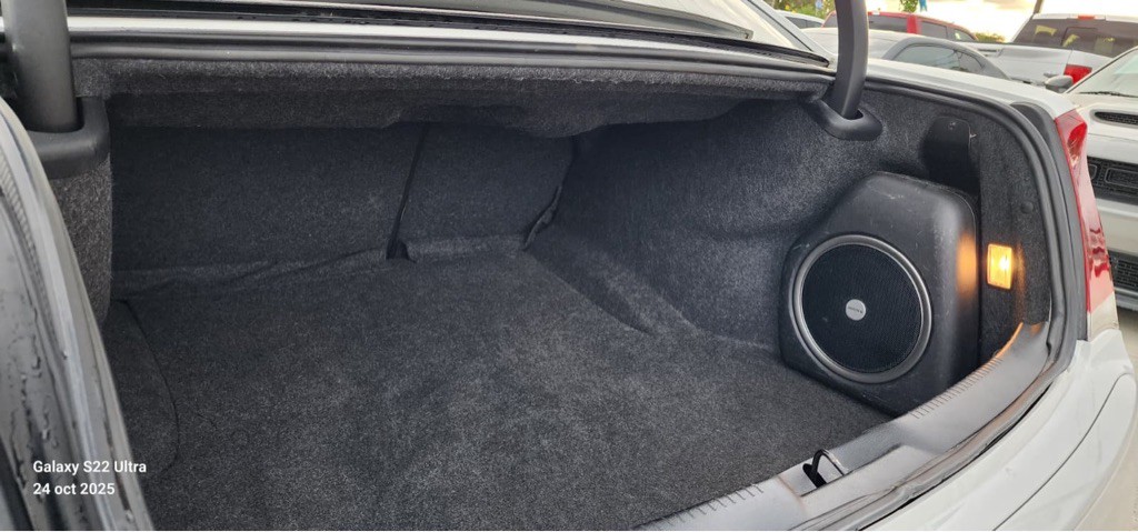 2019 Chrysler 300 Image 10