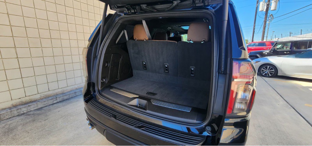 2021 Chevrolet Tahoe Image 12