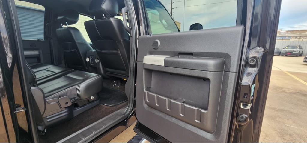 2013 Ford F-250 Image 10