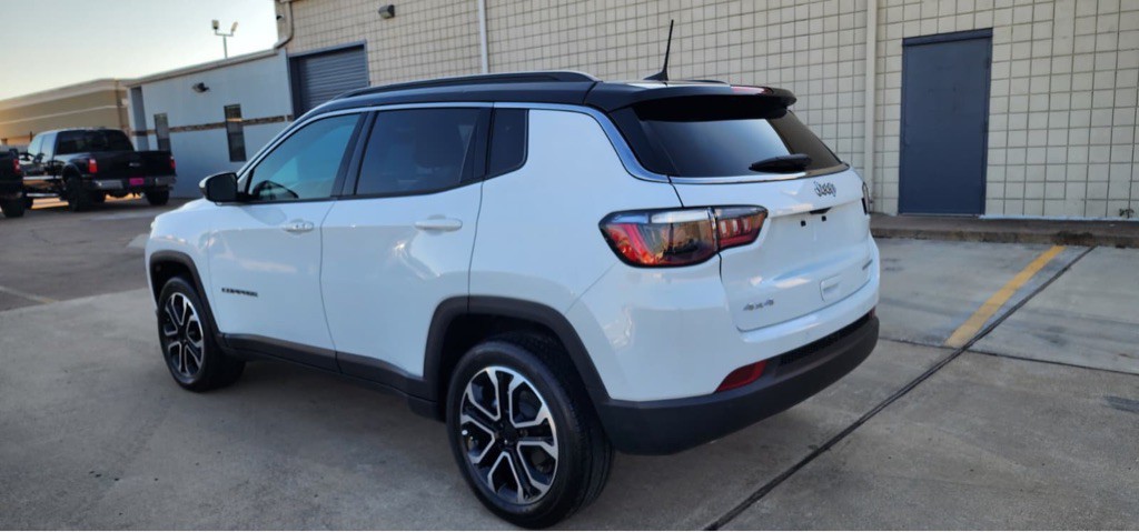 2024 Jeep Compass Image 8