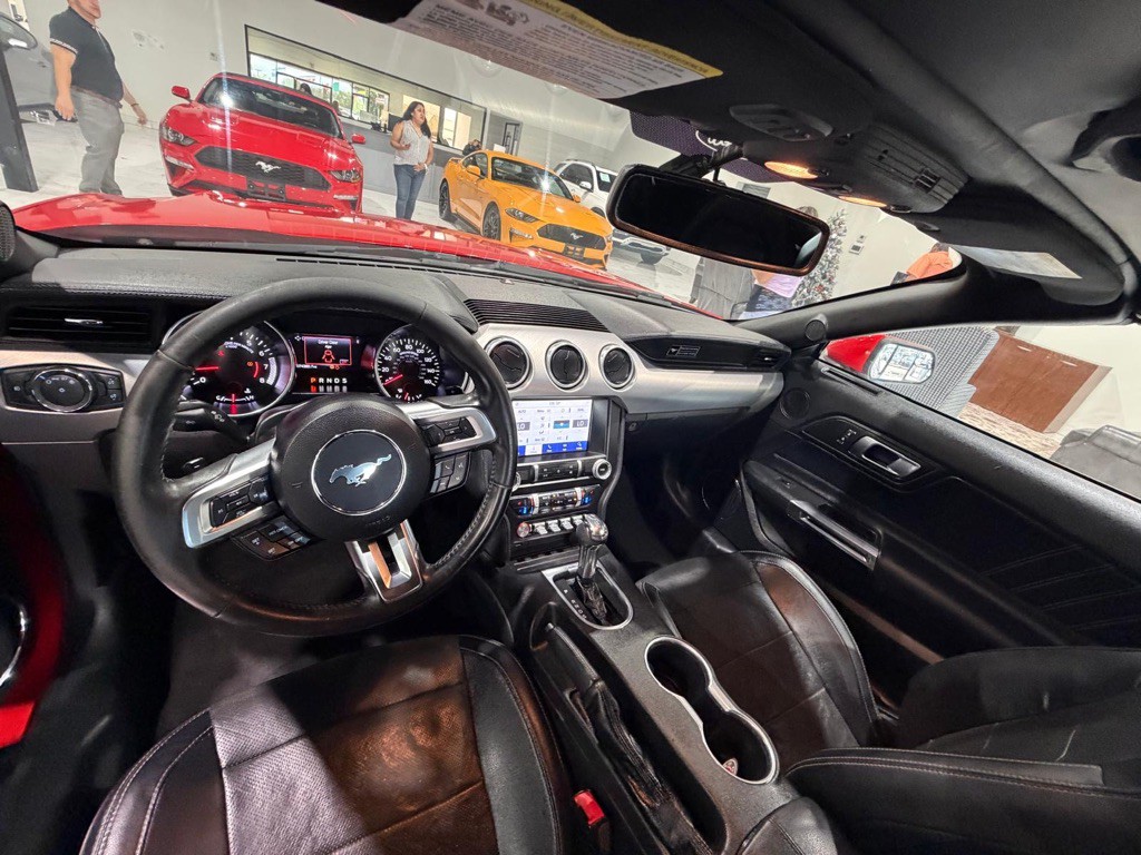 2020 Ford Mustang Image 17