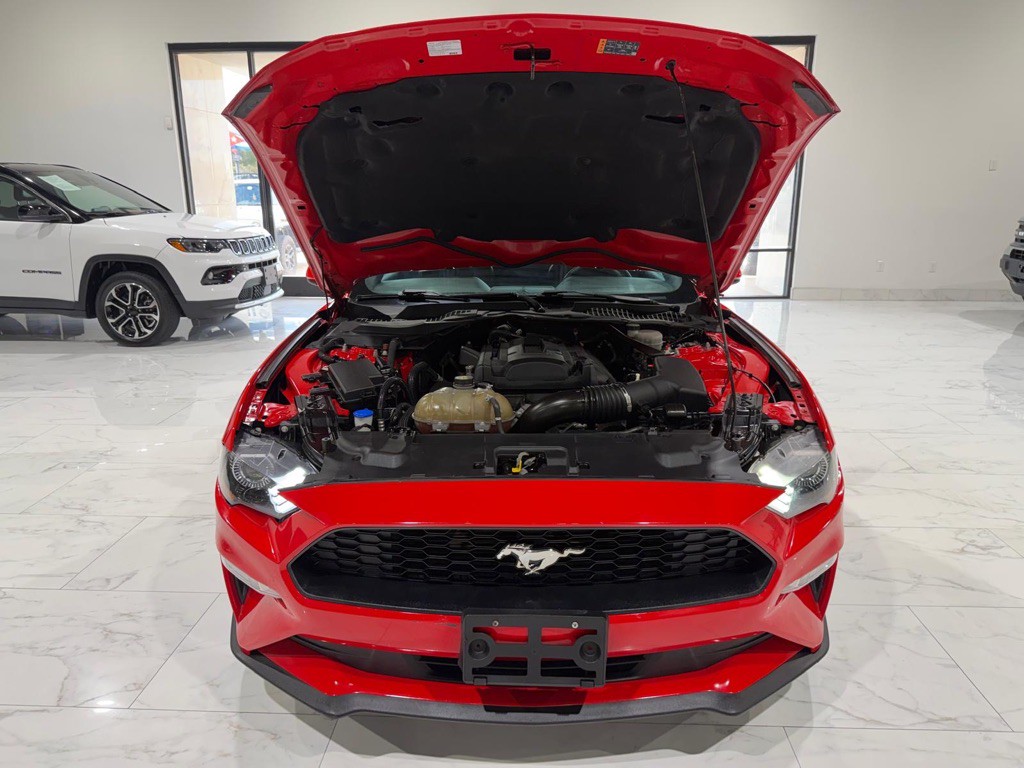 2020 Ford Mustang Image 22