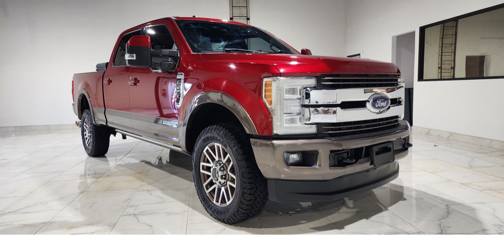 2017 Ford F-250 Image 3
