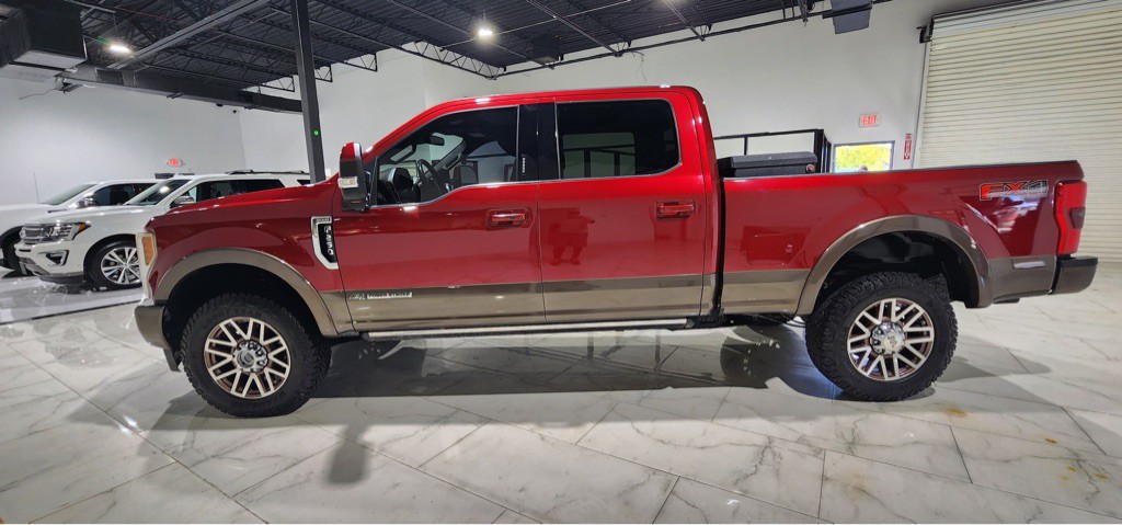 2017 Ford F-250 Image 8
