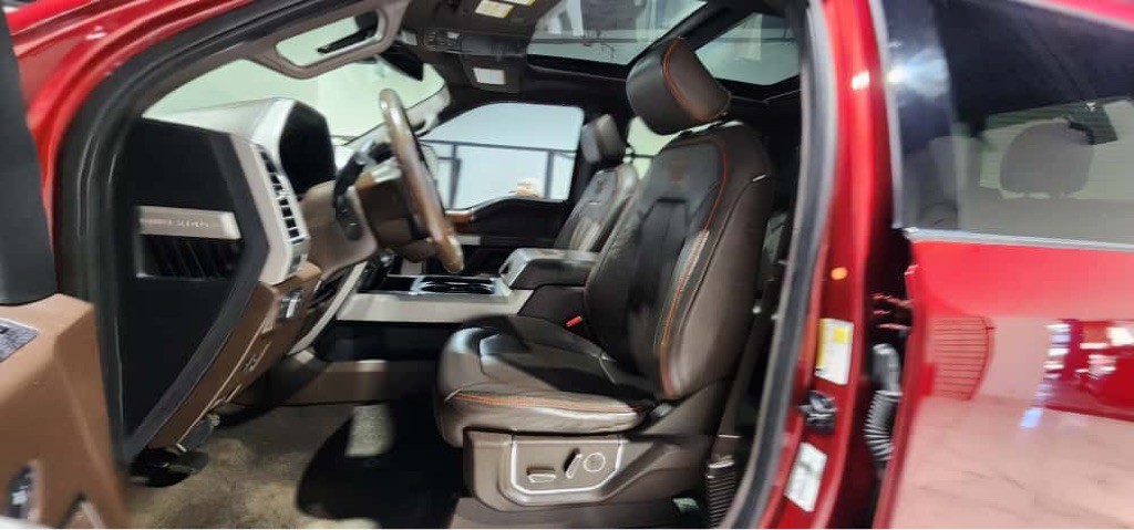 2017 Ford F-250 Image 28