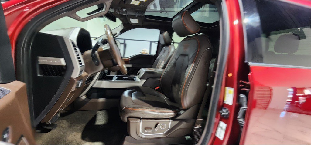 2017 Ford F-250 Image 31