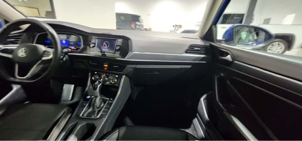 2024 Volkswagen Jetta Image 10