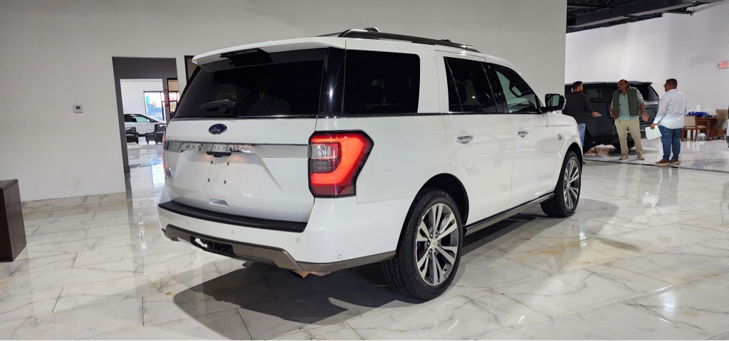 2021 Ford Expedition Image 6