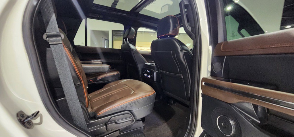 2021 Ford Expedition Image 10